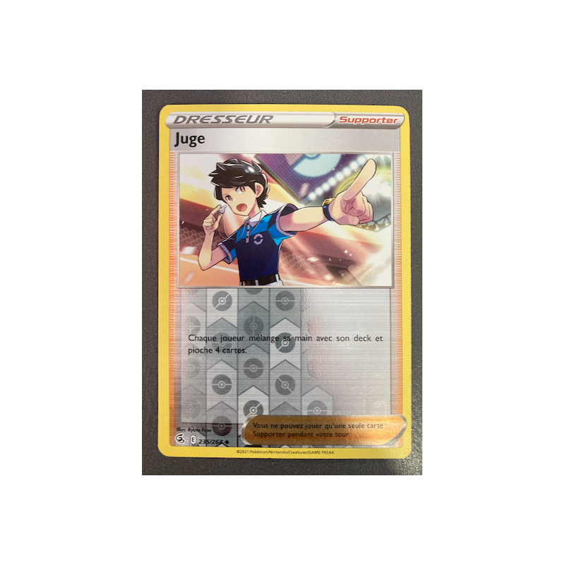 CARTE VF POKEMON 2021 DRESSEUR JUGE REVERSE 235/264