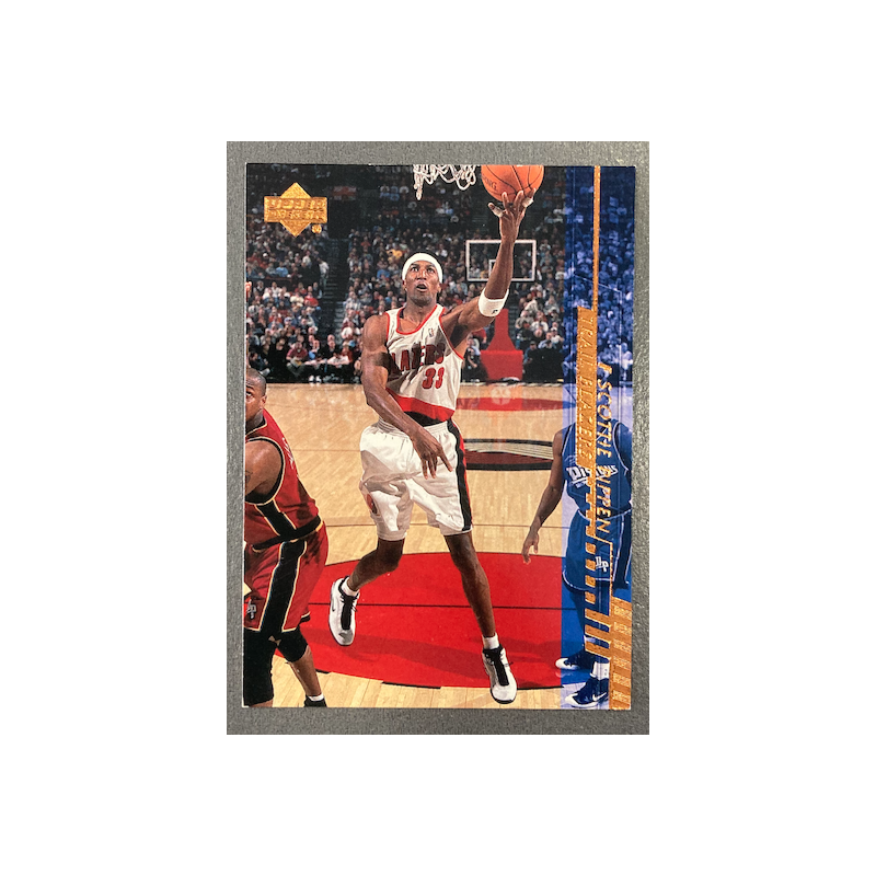 SCOTTIE PIPPEN 2000-01 UPPER DECK - 137