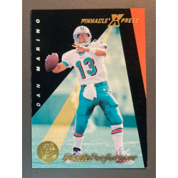 NFL card Dan Marino 1997 Pinnacle xpress Peak performer - 144