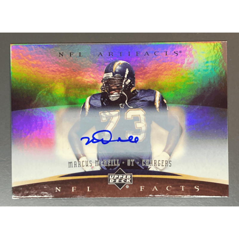 carte NFL MARCUS McNEILL 2007 Upper deck Artifacts Facts Autographe