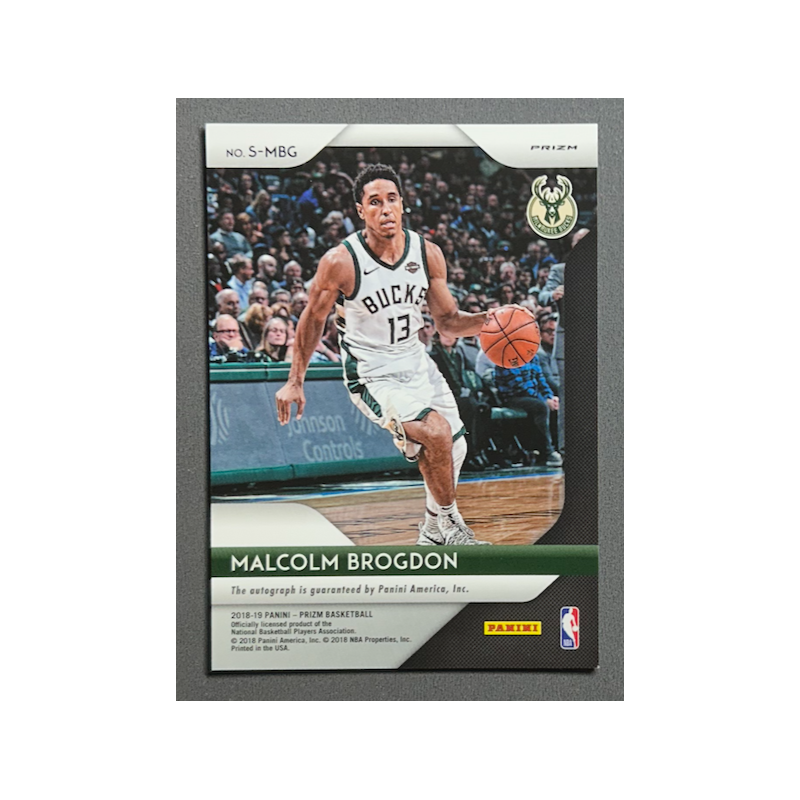MALCOM BROGDON 2018-19 Panini Prizm Signature - 57
